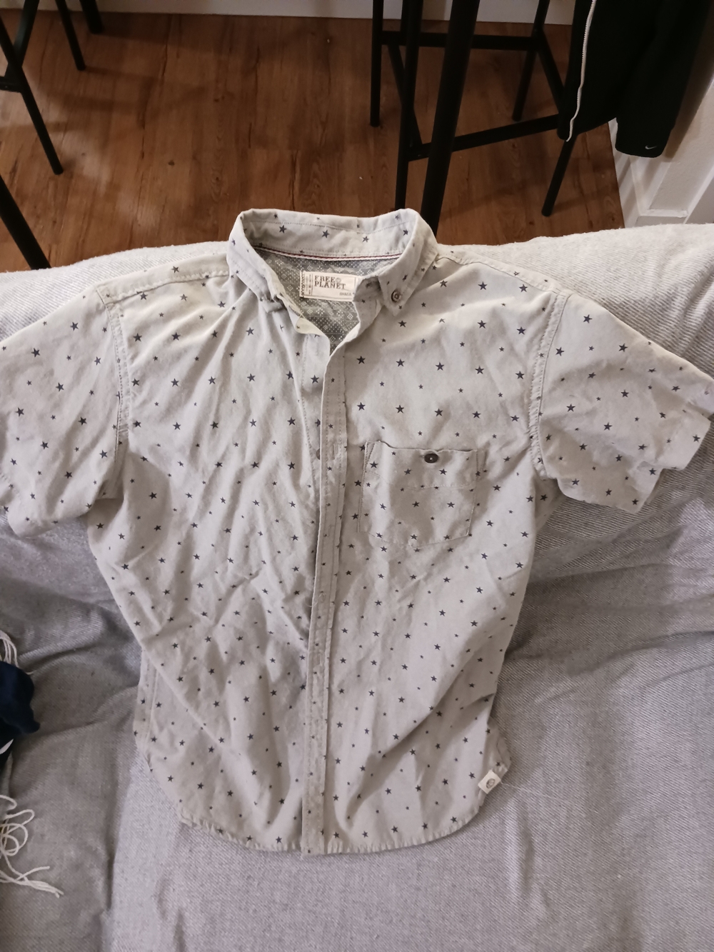 Free Planet Women's Short-Sleeve Button-Down Shirt - Light Beige with Navy Stars